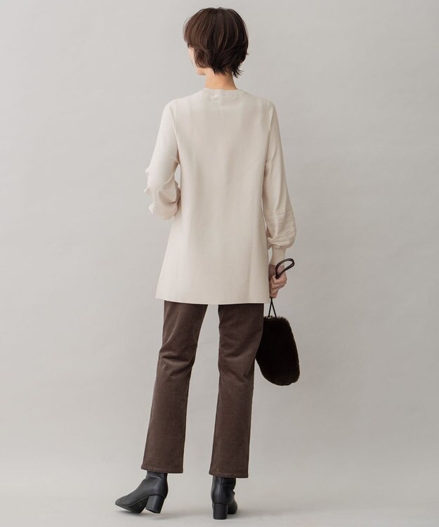 自由区 【洗える】レーヨンポリエステルスムース チュニック丈ニット ライトグレー系