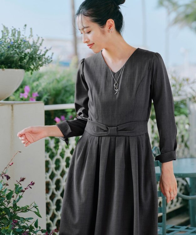 Tiaclasse L リボンウエスト切替ワンピース チャコールグレー