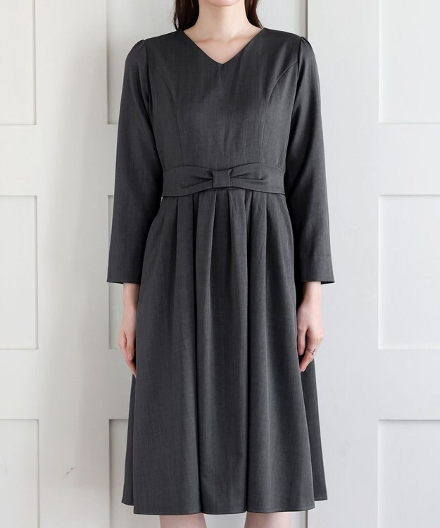 Tiaclasse L リボンウエスト切替ワンピース チャコールグレー