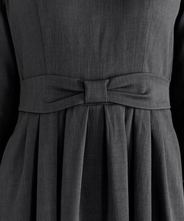 Tiaclasse L リボンウエスト切替ワンピース チャコールグレー
