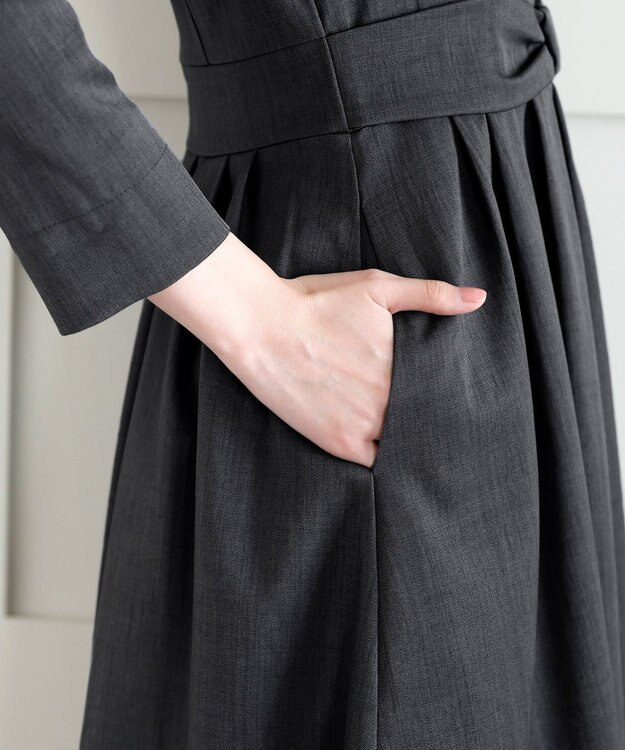 Tiaclasse L リボンウエスト切替ワンピース チャコールグレー