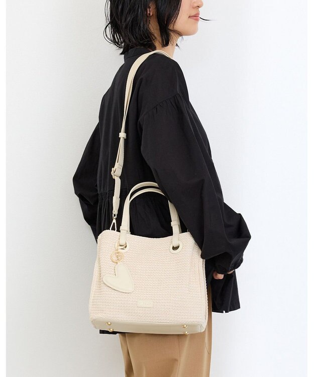 MioFIRANO カジュアルシックガーターステッチハンドバッグ 2WAY チャーム付き　FIRANO フィラノ IVORY