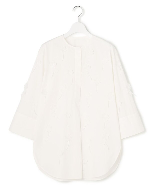 23区 【GOLD LABEL】エンブロイダリータイプライター ブラウス ホワイト系