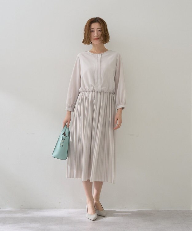 YECCA VECCA ジョーゼットプリーツワンピース Light Gray