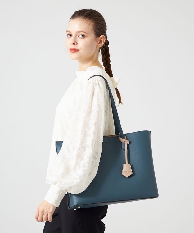 LA BAGAGERIE 【MONICA】バイカラーA4トート ネイビー