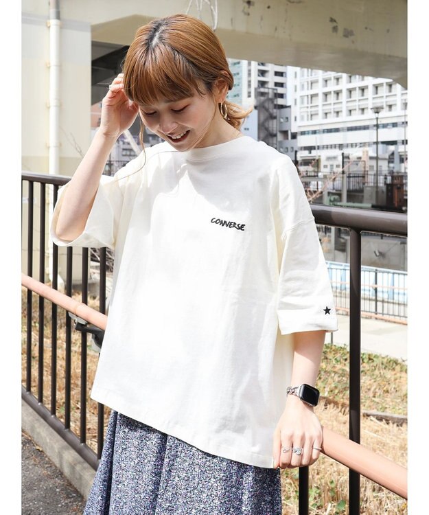 AMERICAN HOLIC ロゴカットプルオーバー／ＣＯＮＶＥＲＳＥ Ivory