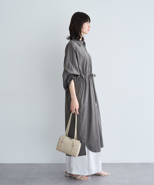 YECCA VECCA フェイクレザーミニボストンバッグ Silver