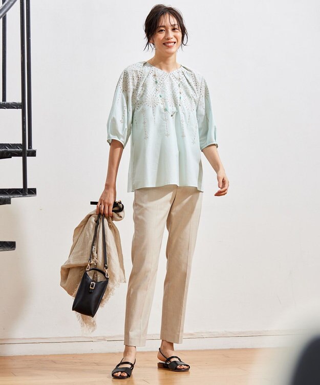 自由区 S 【カタログ掲載・洗える】エンブロイダリーローン ブラウス アクア×ベージュ