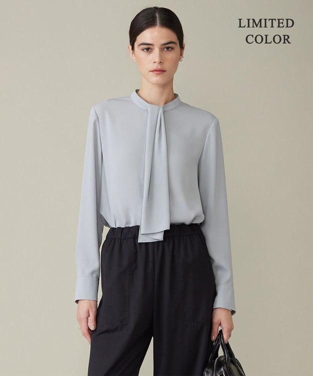 ICB 【WEB限定カラーあり・速乾・洗える】BackSatinAmunzen スカーフタイブラウス フォグブルー系［WEB限定］