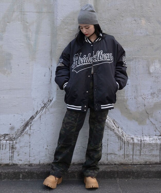 WEGO 【ユニセックス着用ITEM】グラフィックパファースタジャン ブラック