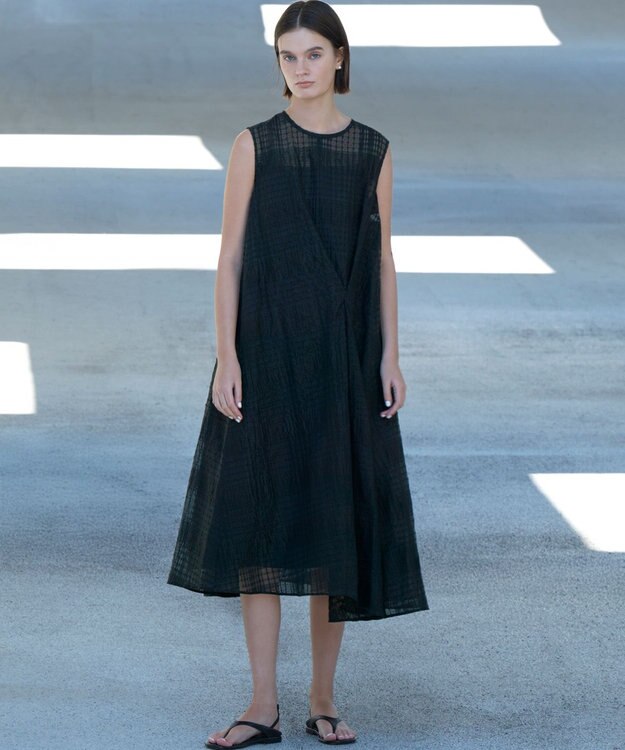 23区 【エステータ】シャドーチェック アシンメトリー ワンピース ブラック系