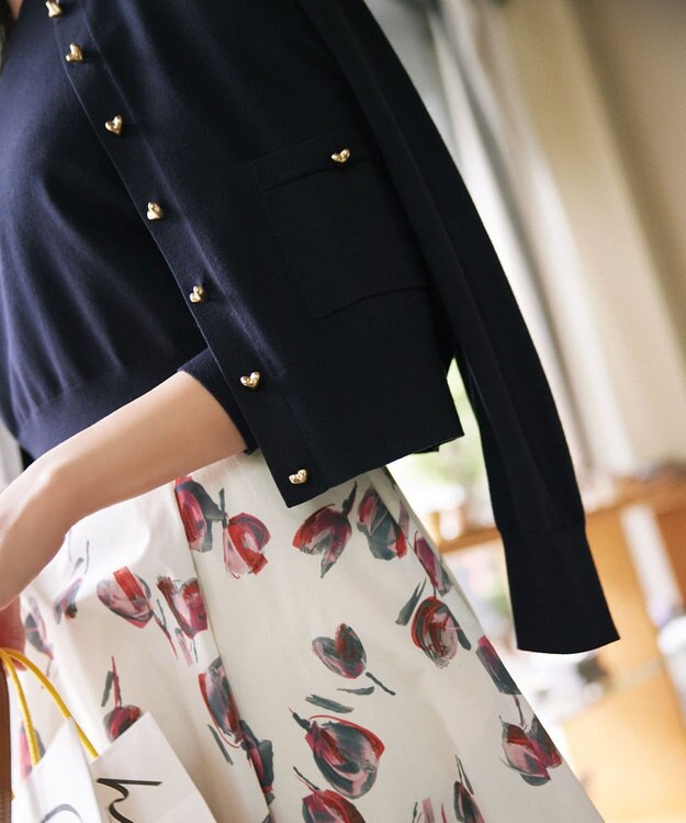 組曲 ハートボタン ニットカーディガン ネイビー系