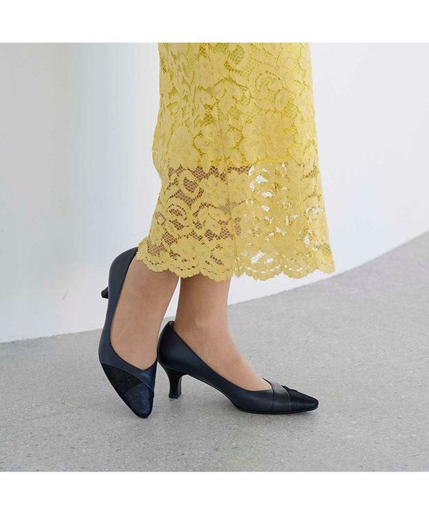 Riz raffinee <Riz raffinee>異素材ポインテッドトゥコンビパンプス ネイビー