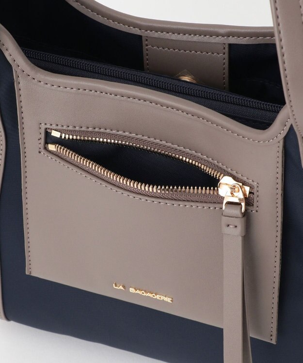 LA BAGAGERIE リサイクルレザー　フラップトート ネイビー