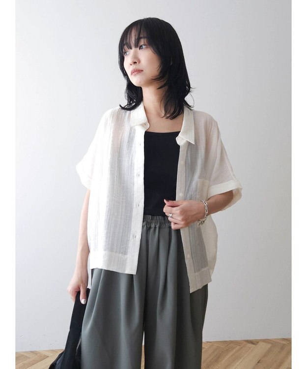 Green Parks シアーストライプショート丈シャツ Off White