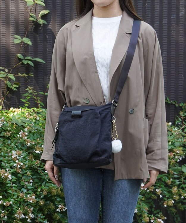 ACE BAGS & LUGGAGE kanana project collection ECD-1 ショルダーバッグ 縦 19082 カナナプロジェクトコレクション ブラック