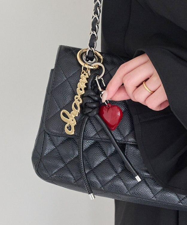 Phoebe レタードキーチャーム　チャーム ゴールド