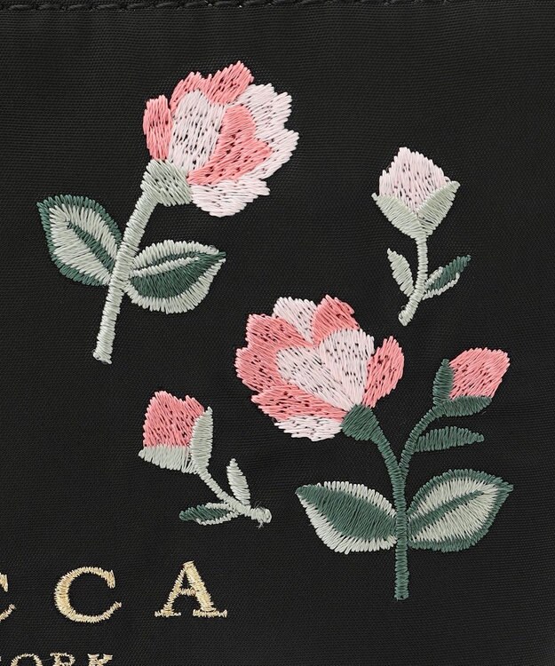 TOCCA 【一部カラー撥水】BOUQUET DE REVE POUCH ポーチ ブラック系