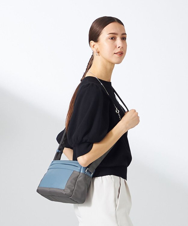 Y'SACCS ブロックモチーフショルダー ブルー【web限定カラー】