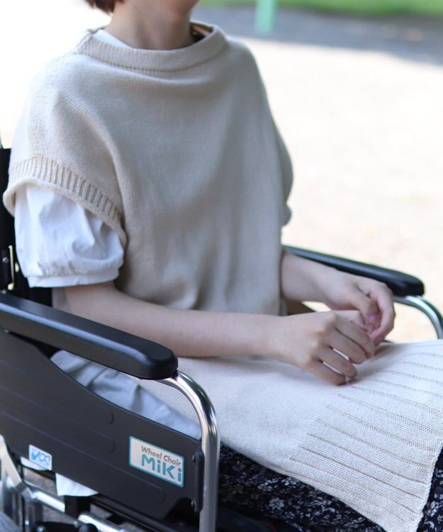 AND WOOL 〈上質な素材と手仕事から生まれた優しいニット〉オーガニックコットンロングベスト オフホワイト