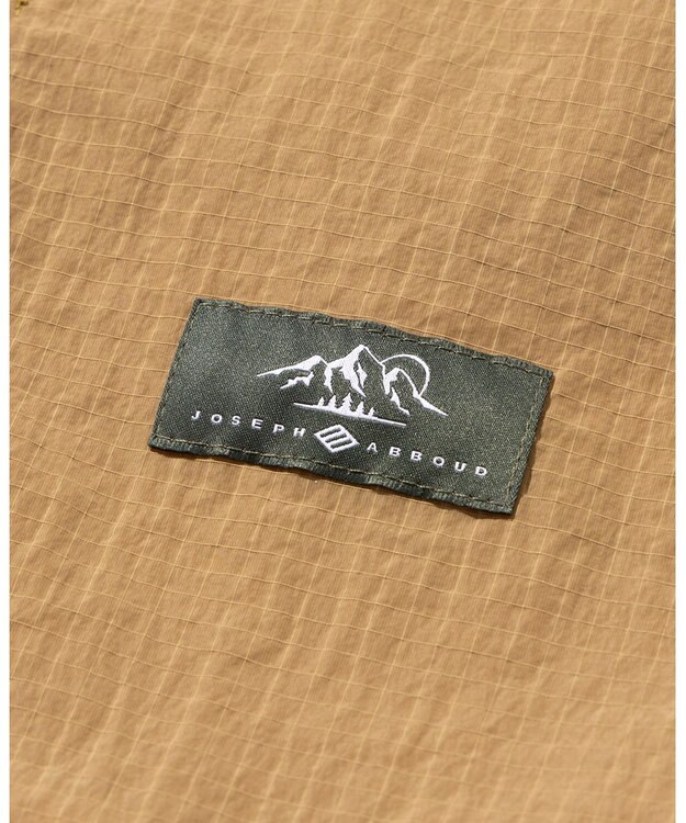 JOSEPH ABBOUD MOUNTAIN 【ECO撥水・軽量/男女兼用】Teeamu Jarviコラボベスト ベージュ系