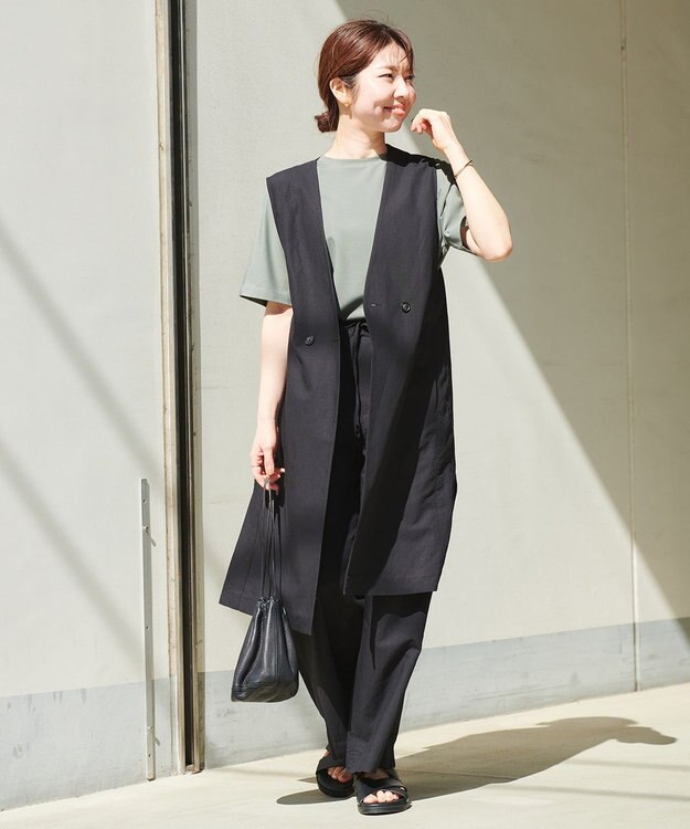 UNFILO 【軽量/UVケア】ライトリネン ジレ ブラック