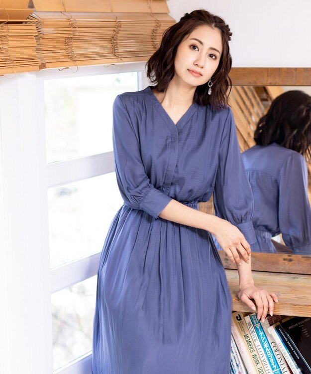 Tiaclasse L 【洗える】スタイルアップも叶うヴィンテージサテンワンピース ブルー