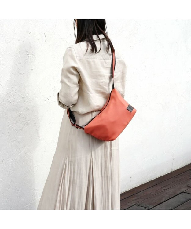 Regalo Felice 【超軽量230g / 長財布やペットボトルも入る】ショルダー / REGALO OR(オレンジ)