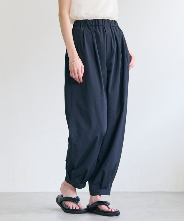 BEIGE， YANN / 裾カフス イージーアンクルパンツ Black