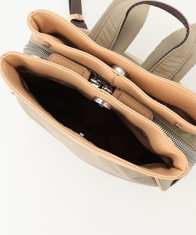 Y'SACCS トラベル ホライズンミニリュック ベージュ