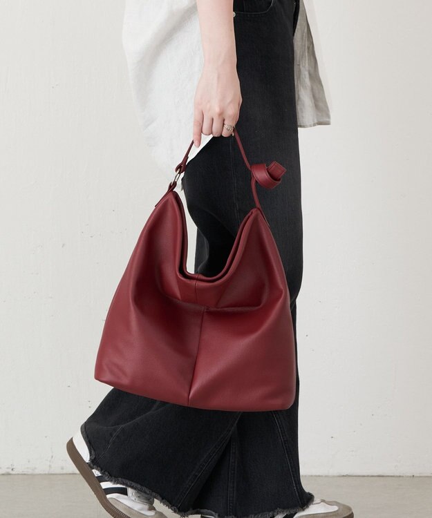 russet ソフトレザーワンショルダーバッグ(CE-1506) Bordeaux