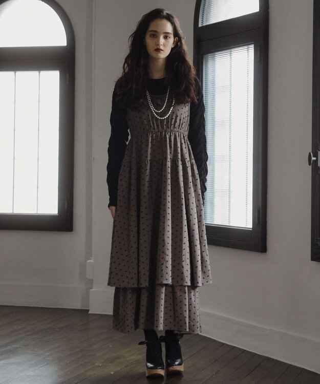 Green Parks ■ＥＳＣＡＲ　リボンｐｔフリルネックワンピース Gray Beige