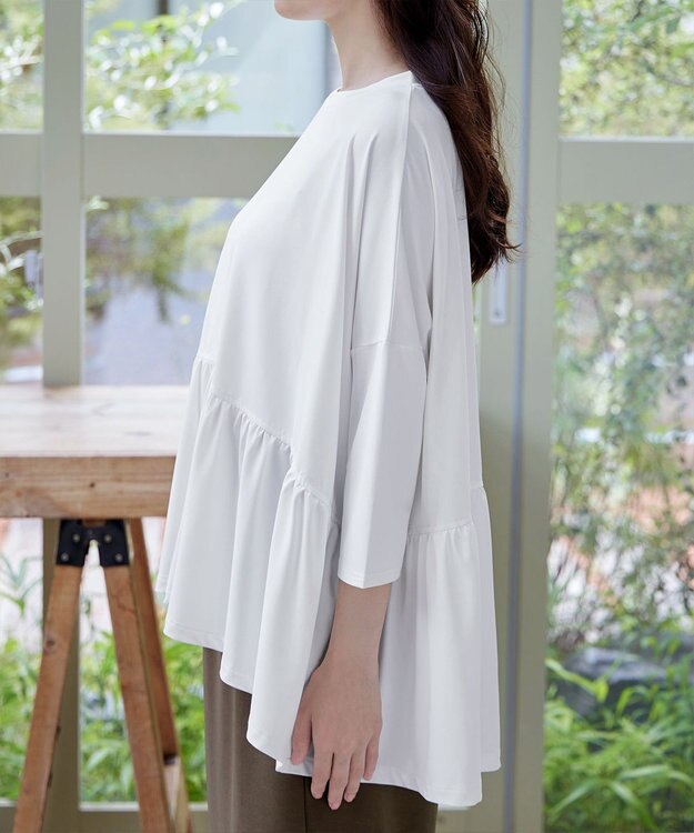 Tiaclasse 【洗える】ギャザーポンチョカットソープルオーバー オフホワイト