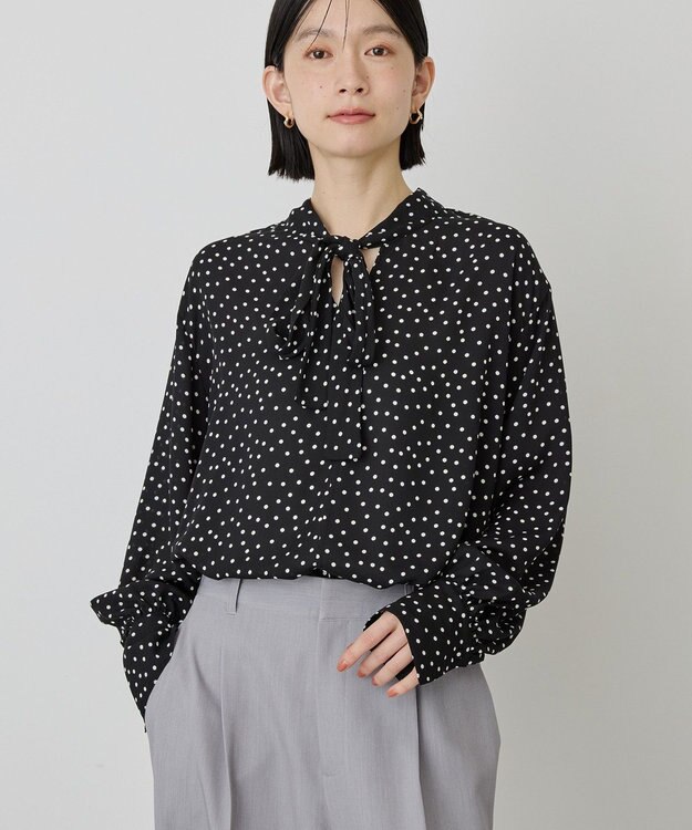 AMERICAN HOLIC 【イージーケア】ドット柄ボウタイブラウス Black