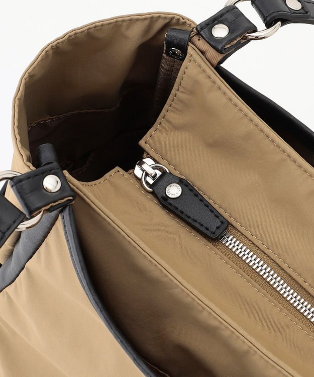 Y'SACCS 【ムック本掲載】タスランナイロントートバッグ midium ベージュ【WEB限定カラー】