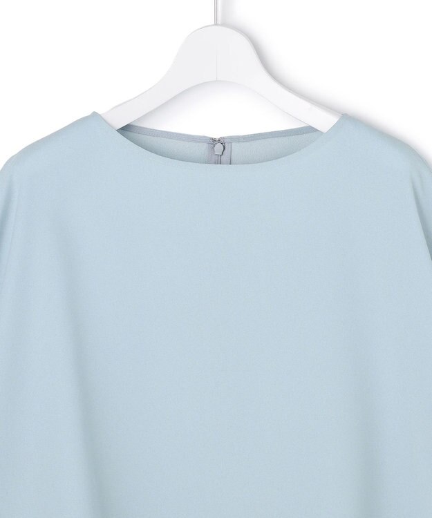 ICB L 【先行予約・WEB限定カラーあり】 FluidBackSatin クロップドブラウス サックスグレー［WEB限定］