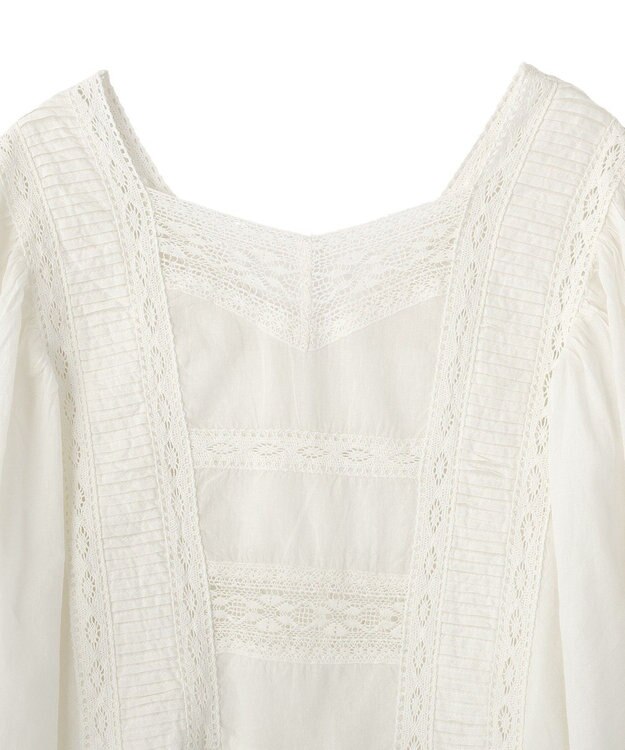 earth music&ecology 【WEB・一部店舗限定】【綿100％】レース＆ピンタックポンチョ Off White