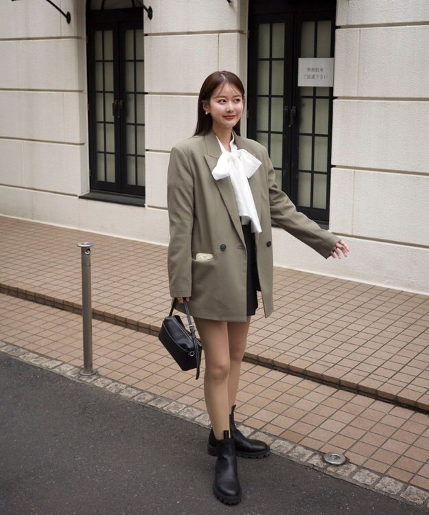 Green Parks AnriettMusee シアーボウタイブラウス Off White