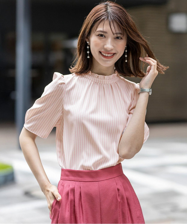 ANY SIS 【洗える】フリルネックスタンド ブラウス ピンクストライプ