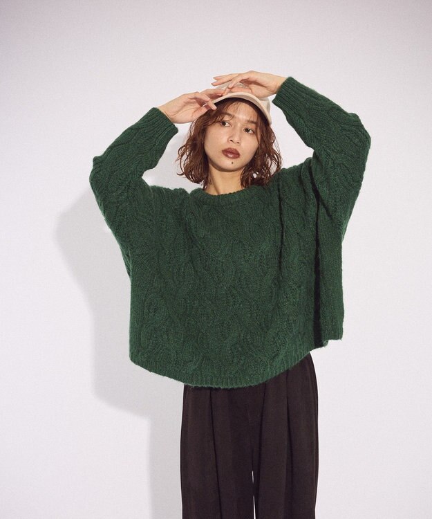 Green Parks ふわふわケーブルニットプルオーバー Green