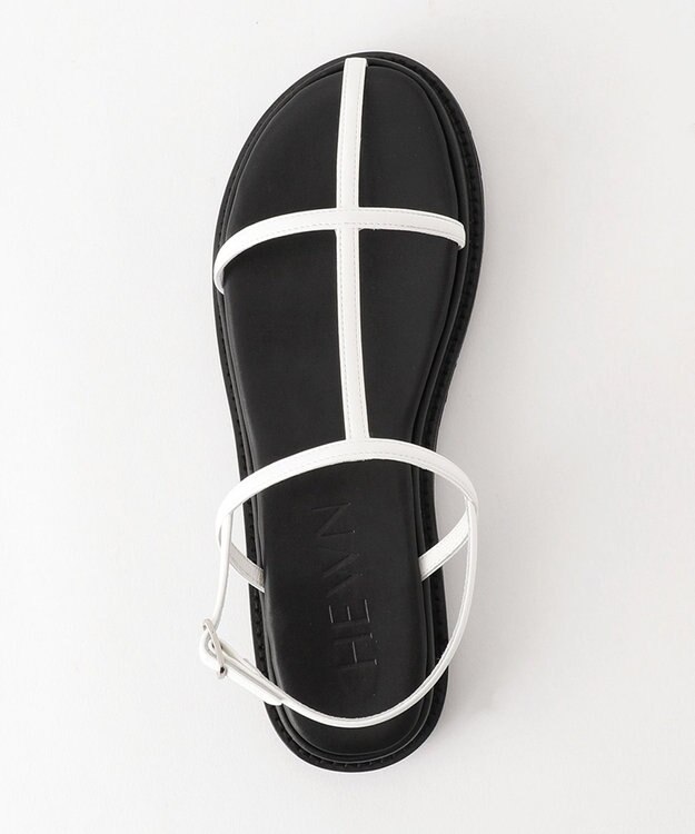 23区 【STORY7月号掲載】HEWN Tストラップ サンダル ホワイト系