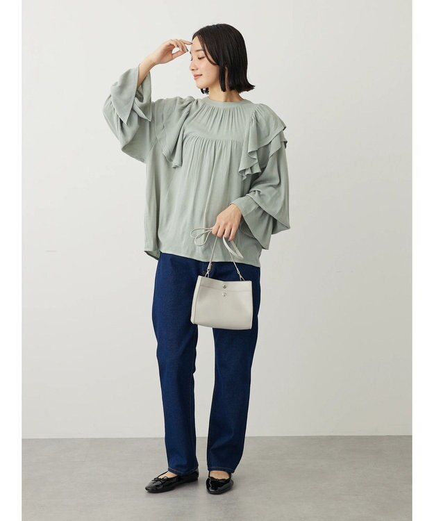 Green Parks ・Ｐｅｔｉｔ　Ｆｌｅｕｒ　ラッフルショルダーブラウス Green