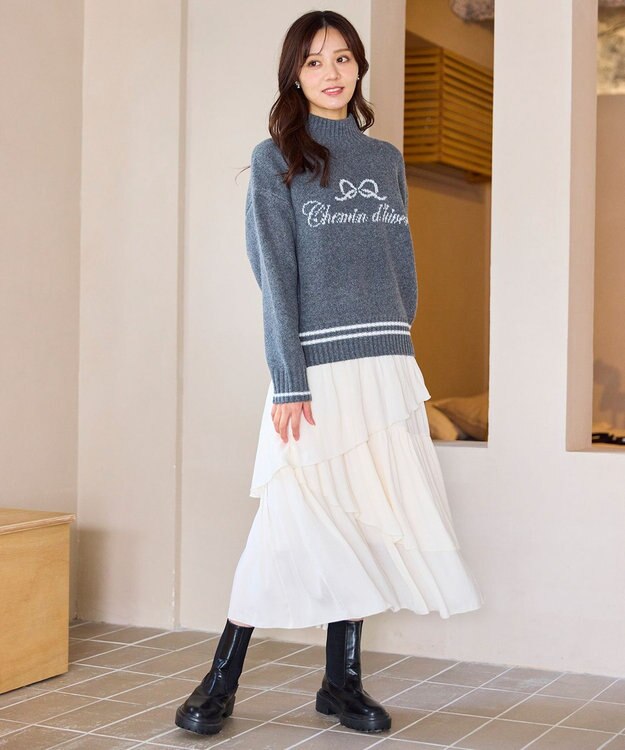 Feroux アシンメトリーティアード スカート アイボリー系