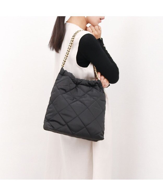 UNBILLION カシュカシュ cachecache / ナイロンキルティングチェーン手提げトート ブラック