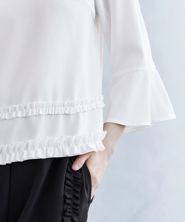 Tiaclasse L 【ブラウス×パンツ2点ット】フリルデザインセットアップ オフホワイト