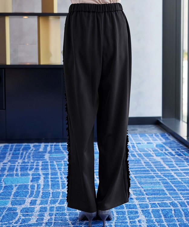 Tiaclasse L 【ブラウス×パンツ2点ット】フリルデザインセットアップ オフホワイト