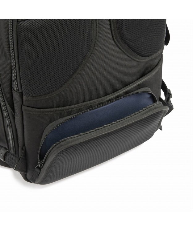 ZERO HALLIBURTON  ZLM ビジネスリュック A4サイズ 14インチPC収納 18L 1210g 81516 ブラック