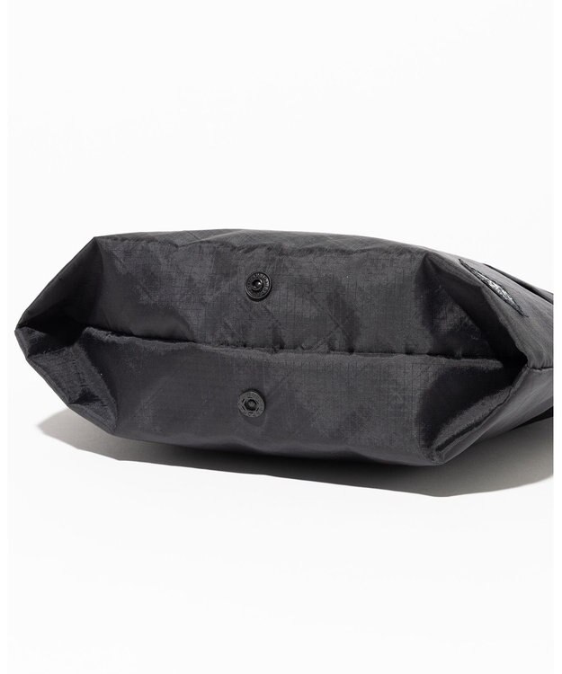 JOSEPH ABBOUD MOUNTAIN 【軽量/ECO撥水/サスティナブル素材/サコッシュが取り外せる】リサイクルリップストップ バックパック 33L ブラック系