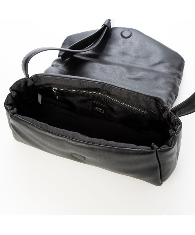 UNBILLION カカトゥ kakatoo / パテッドロールバッグ ブラック