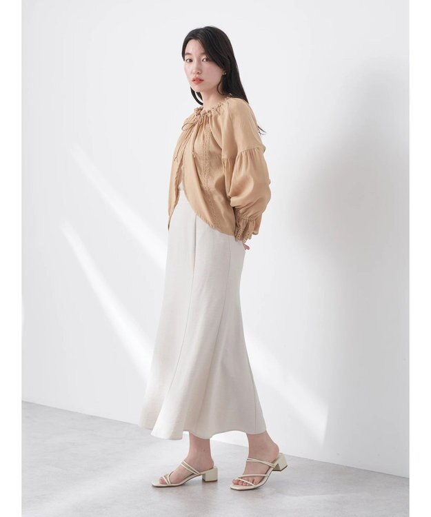 earth music&ecology ギャザーショートブラウス Beige